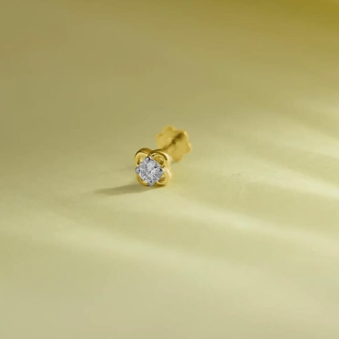 Sparkle Solitaire Nose Pin